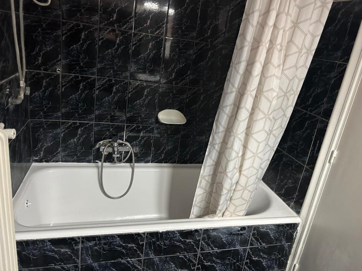 Acropolis View And Walking Distance 4 Bd Flat Leilighet Athen Eksteriør bilde